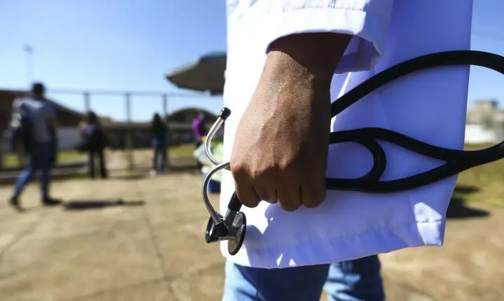 Revalida: candidatos já podem conferir local da prova prática